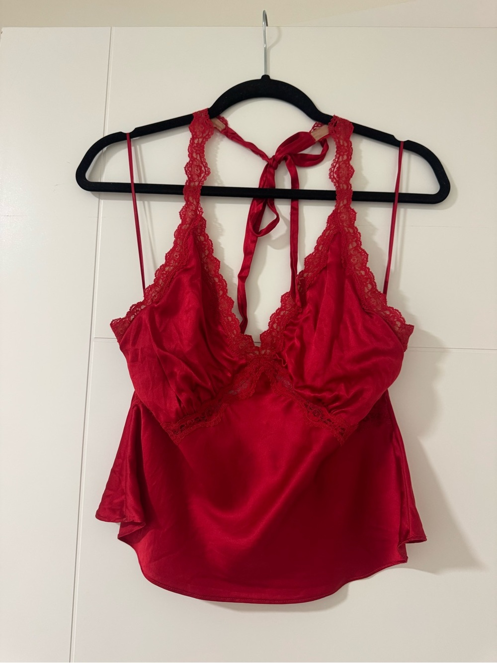 Reformation Monica Silk Top in Lipstick